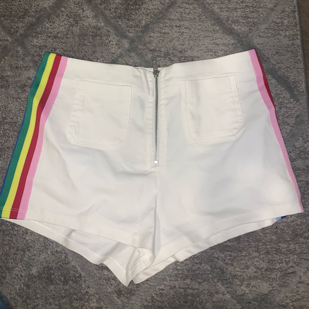 White festive shorts